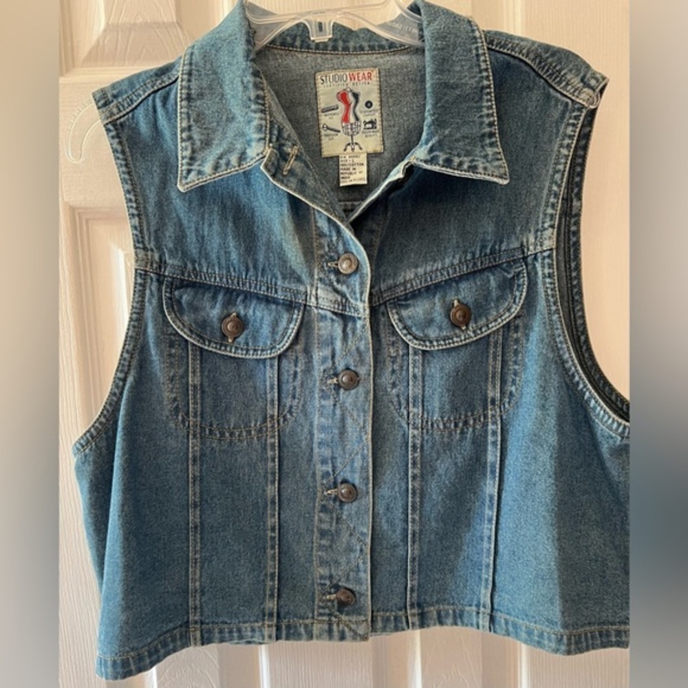 Vintage StudioWear Blue Denim Button Front Vest Cropped EUC L #1284